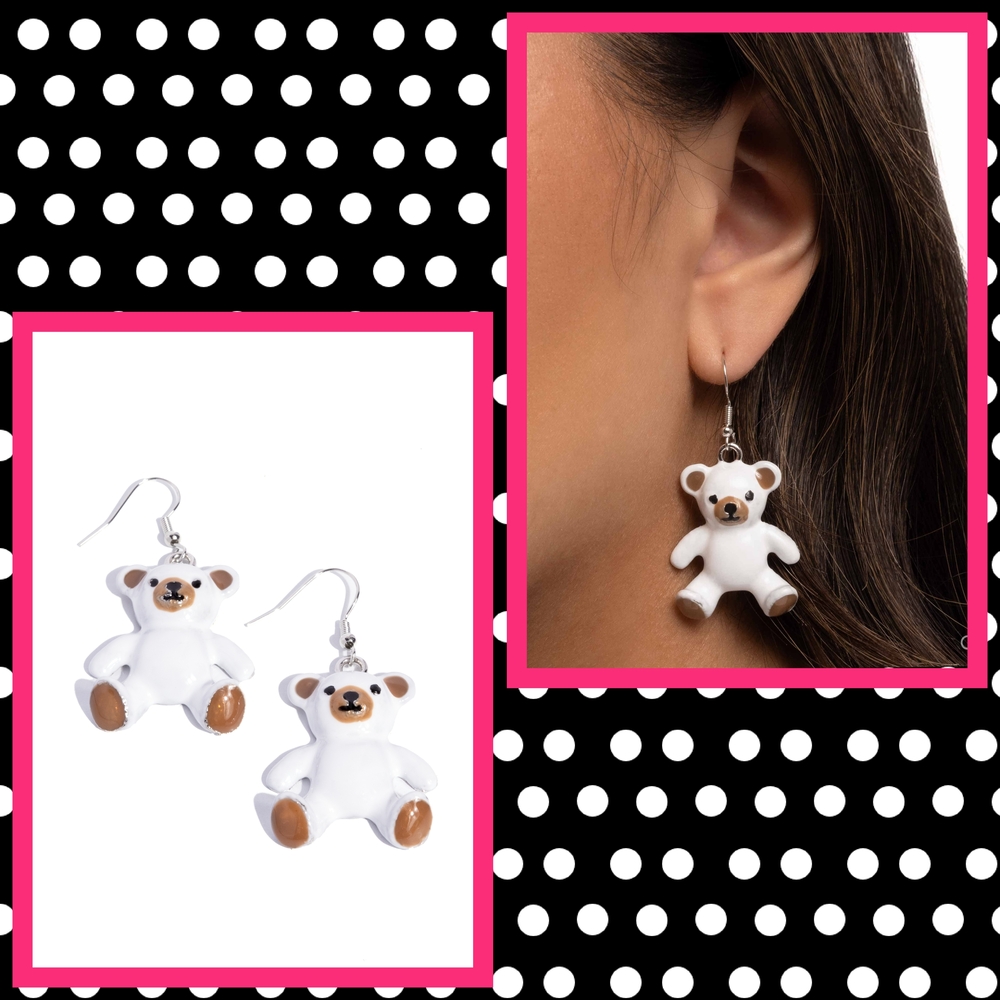 2/$10 Paparazzi Teddy Trinket - White Earrings